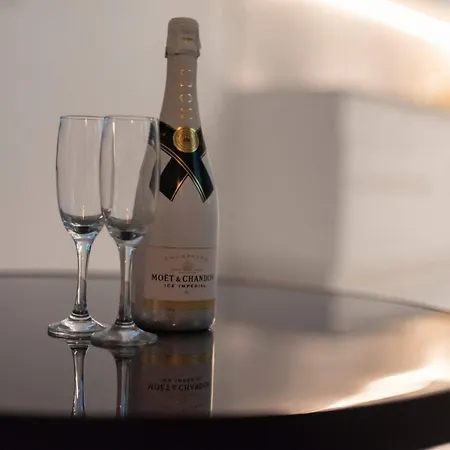 شقة Lapidea Luxury سكرادين