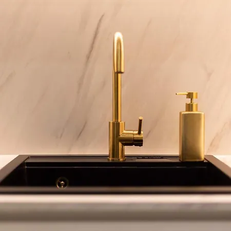 Lapidea Luxury شقة *